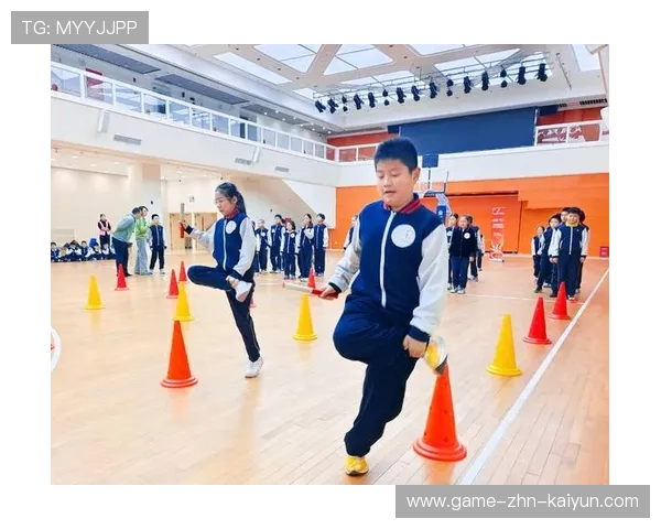 体育教育与社会服务结合，青少年发展更平衡